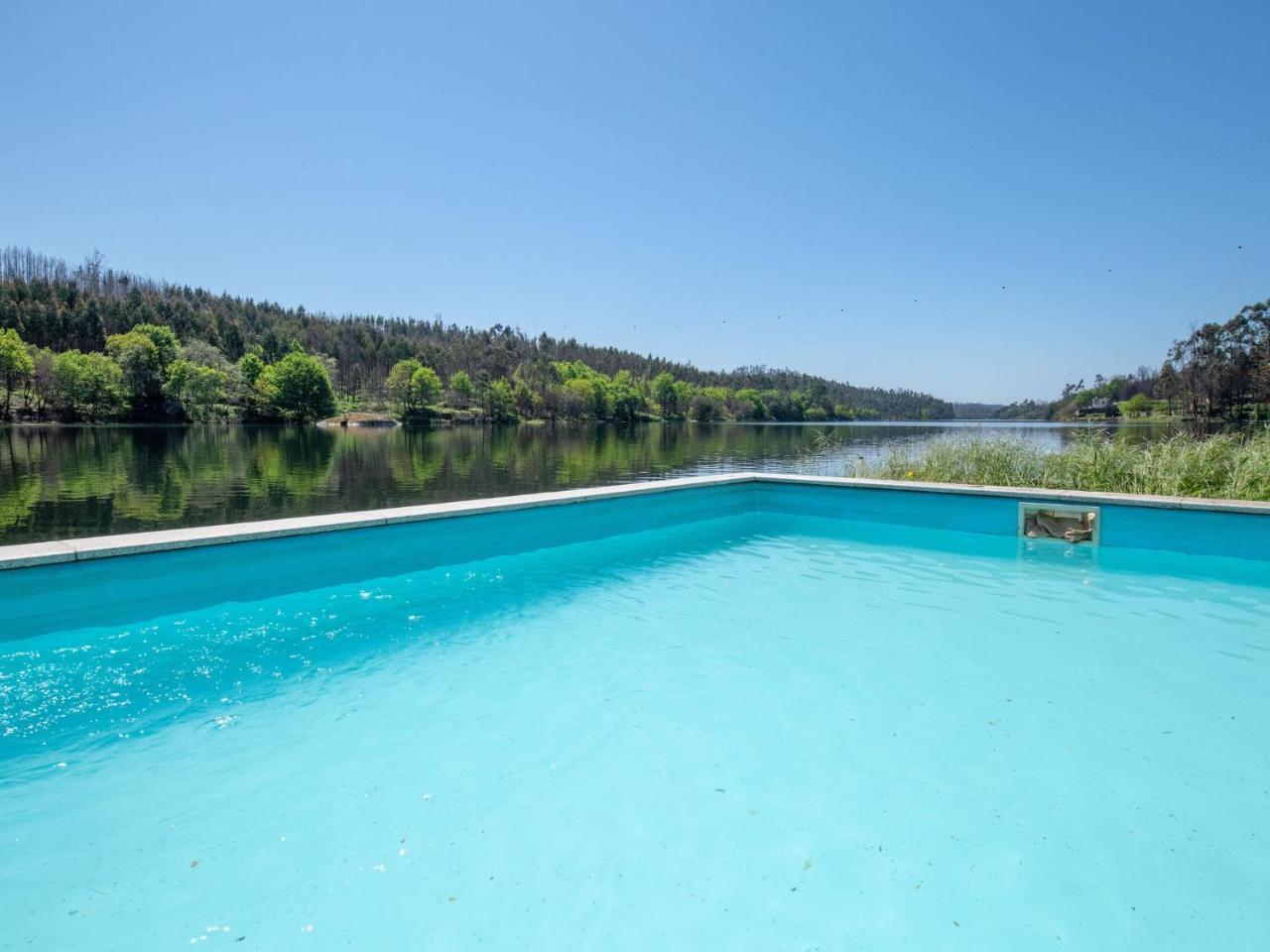 Traditional Mansion In Treixedo With Swimming Pool Exterior photo