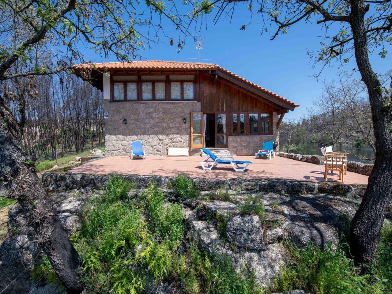 Traditional Mansion In Treixedo With Swimming Pool Exterior photo